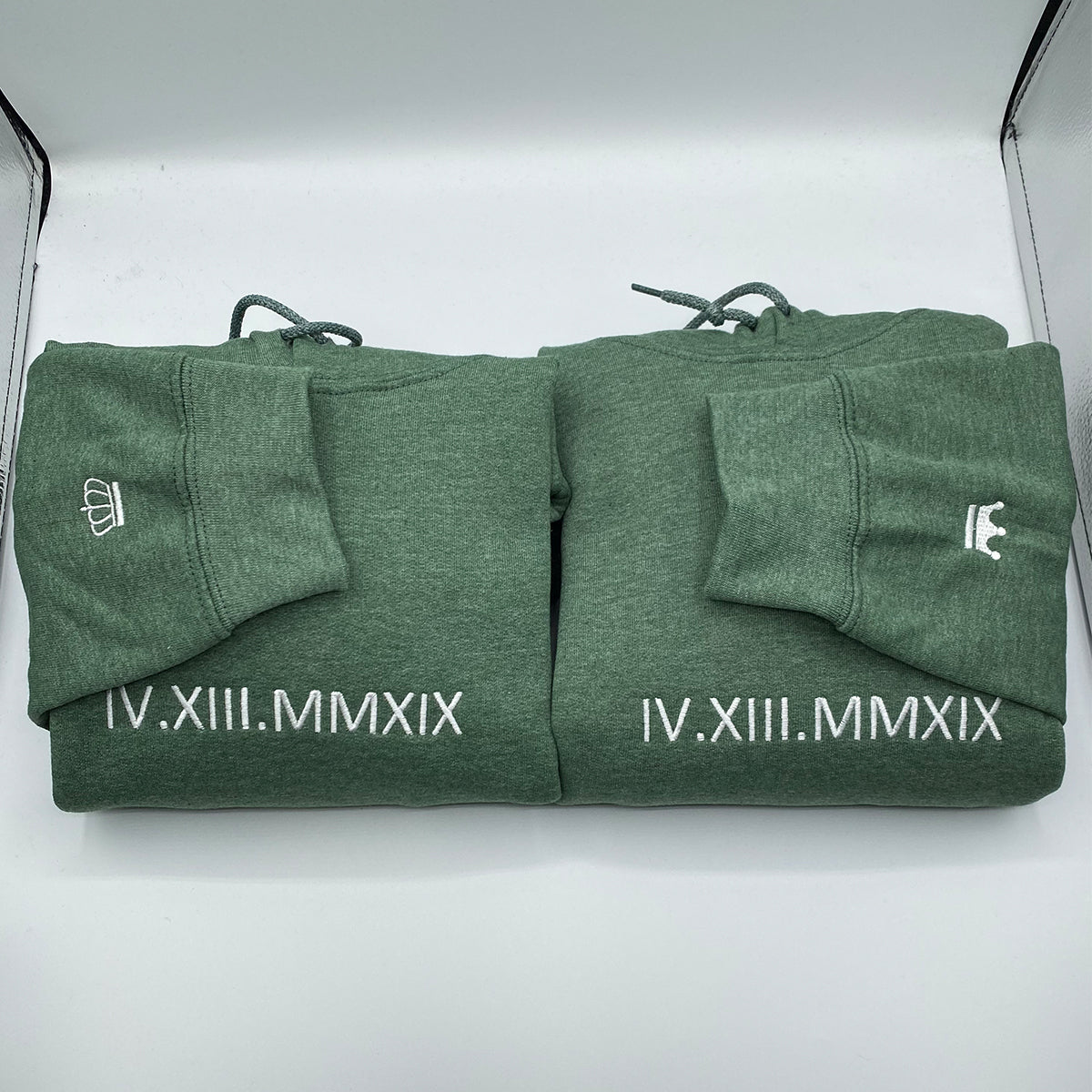 Custom Embroidered Roman Numeral Sweatshirt Hoodie – Personalized Anniversary Date Gift for Couples
