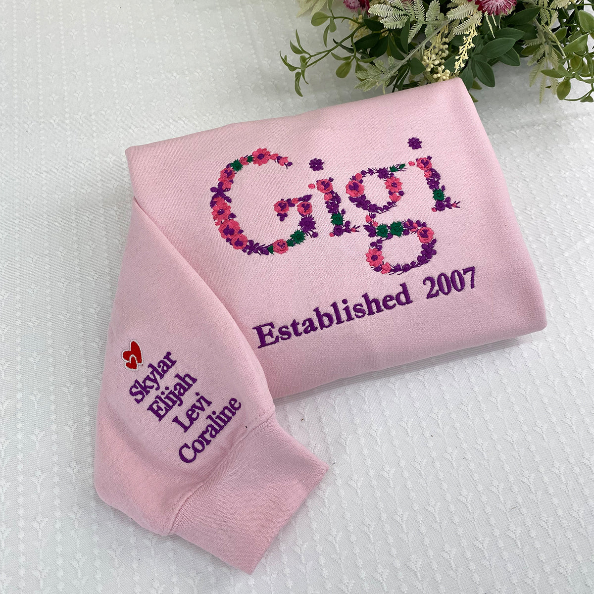 Custom Embroidered Gigi Sweatshirt & Hoodie with Floral Letter – Personalized Grandma Gift