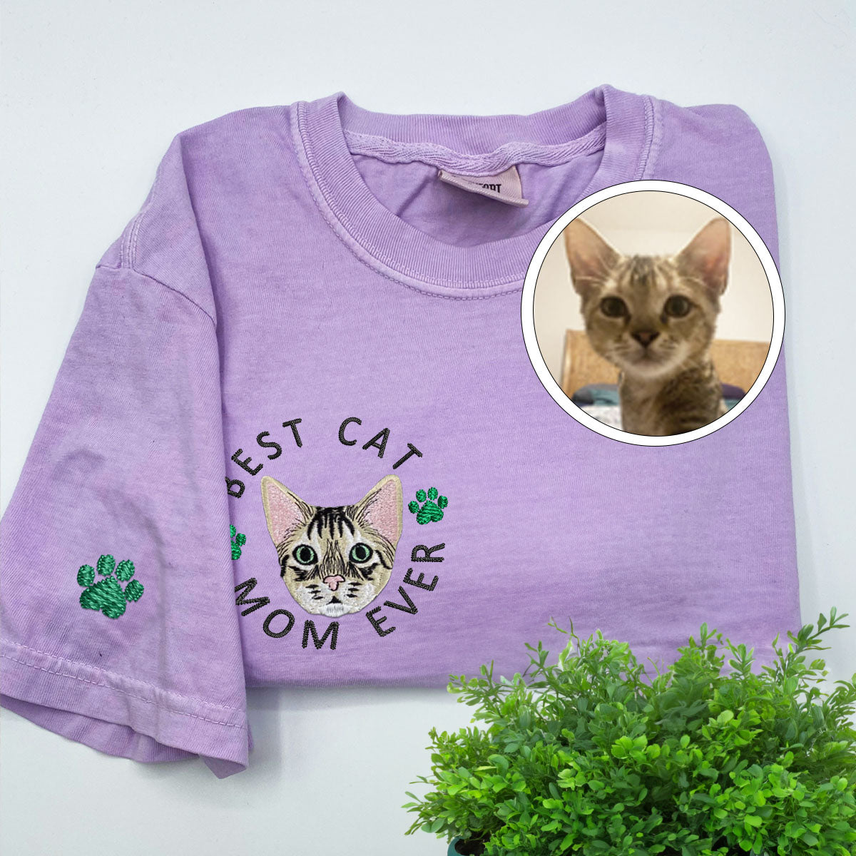 Custom Embroidered Best Cat Mom Ever T-Shirt