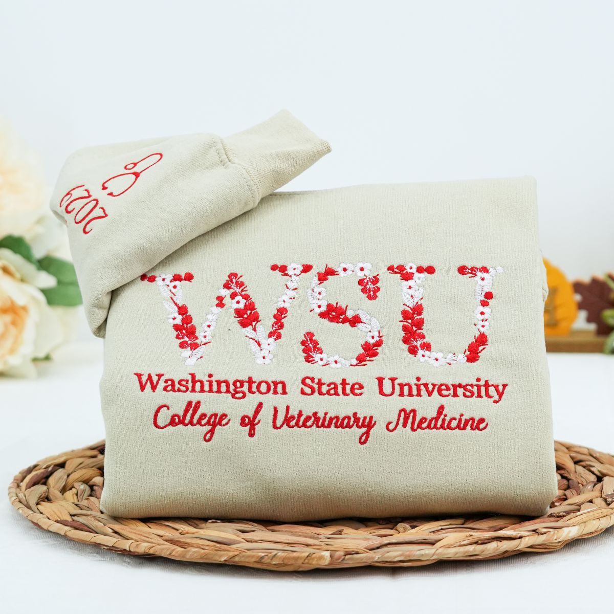 Custom Embroidered College Floral Letter Hoodie – Personalized University Sweatshirt & Freshman Gift