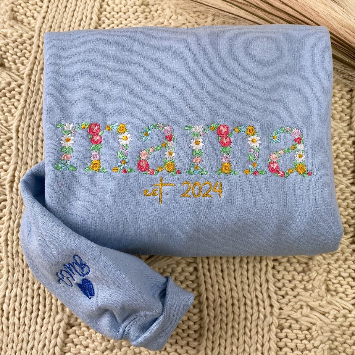 Custom Embroidered Floral Mama Sweatshirt with Kids’ Names & Est Years – Personalized Mother’s Day Gift
