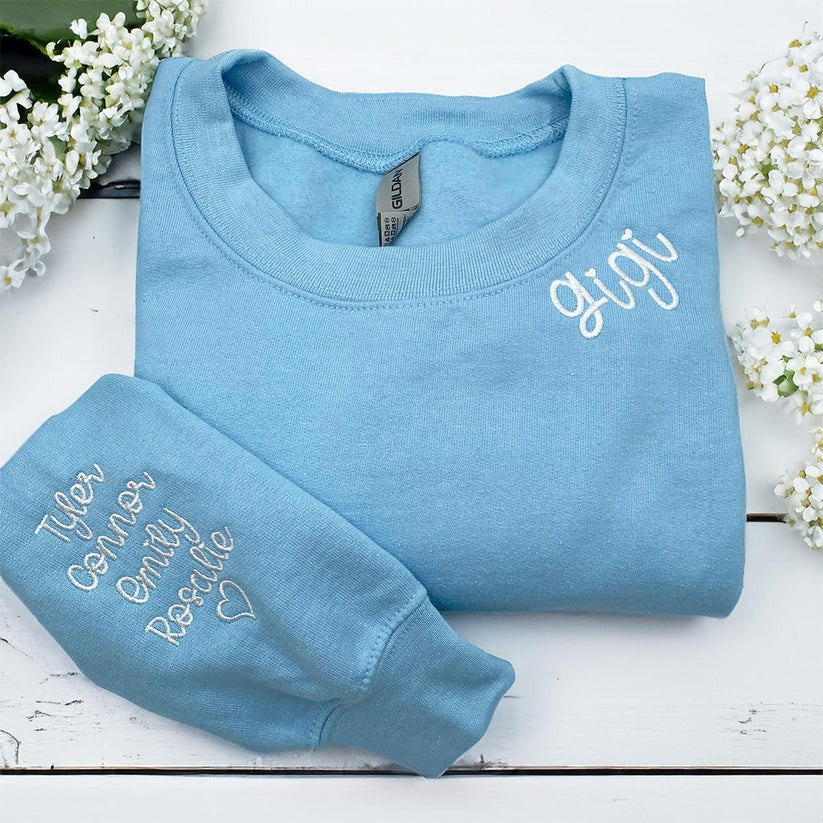Custom Embroidered Gigi Neckline Sweatshirt & Hoodie with Grandkids’ Names – Personalized Grandmother Gift