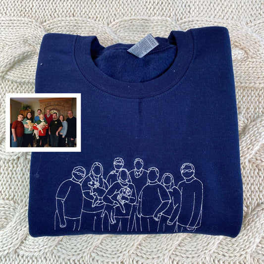 Custom Embroidered Sweatshirt with Outline Family Portrait – Personalized Hoodie Gift