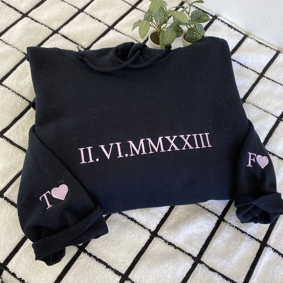 Custom Embroidered Roman Numeral Sweatshirt Hoodie – Personalized Anniversary Date Gift for Couples